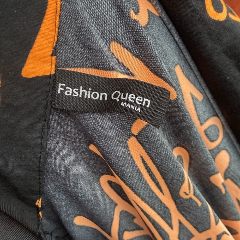 Women's Black & Orange Graffiti Print Pantsuit Size S - Picture 8 of 9